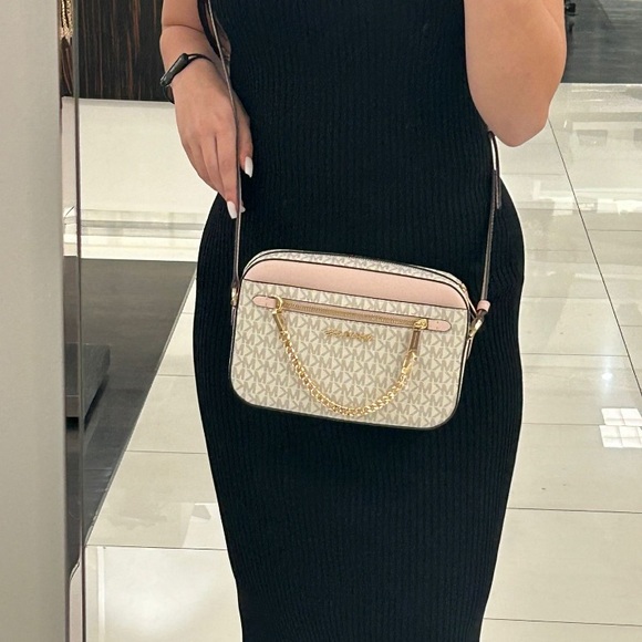 Michael Kors Jet Set Zip Chain Crossbody in vanilla/pink - Picture 8 of 8